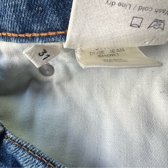 Reformation Dixie High Rise Jean Shorts Size 31 - Picture 7 of 8